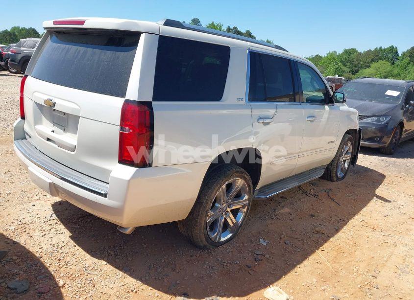 Photo 4 of 2015 Chevrolet Tahoe LTZ (VIN 1GNSKCKC7FR115444)