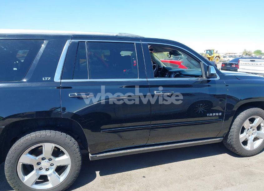 Photo 13 of 2015 Chevrolet Tahoe LTZ (VIN 1GNSKCKC7FR715512)