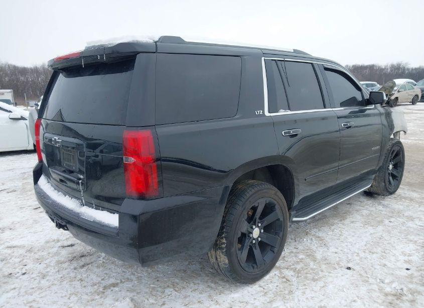 Photo 4 of 2016 Chevrolet Tahoe LTZ (VIN 1GNSKCKC7GR124856)
