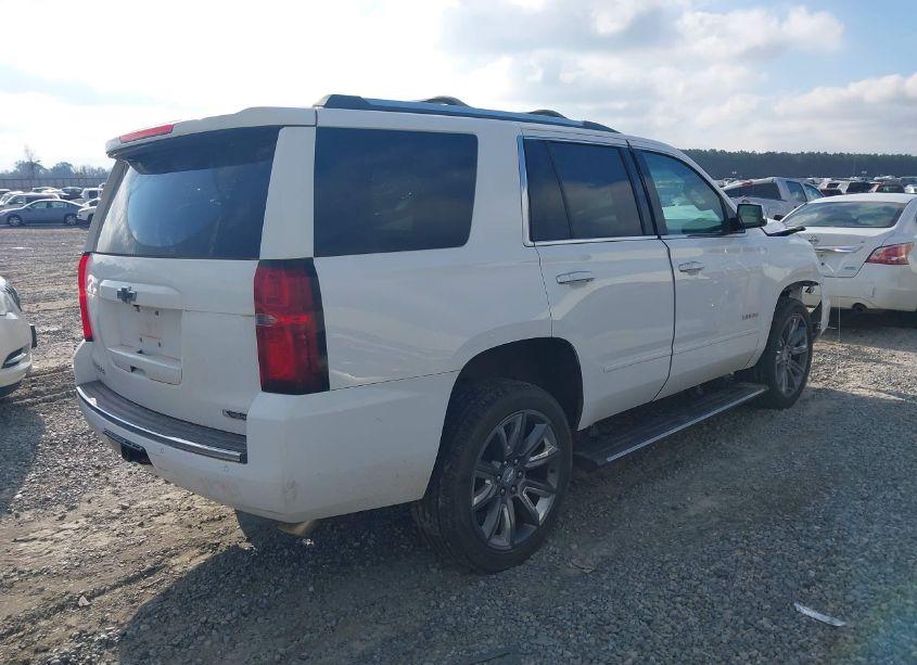 Photo 4 of 2017 Chevrolet Tahoe PREMIER (VIN 1GNSKCKC7HR289517)