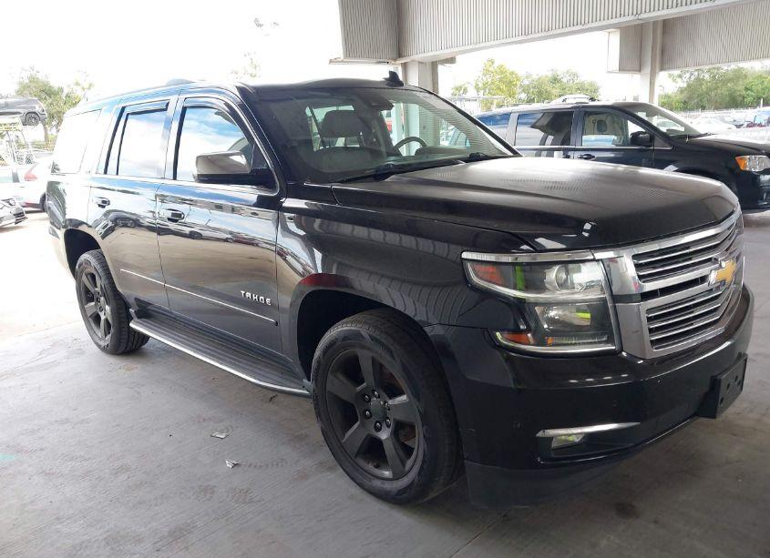 2015 Chevrolet Tahoe LTZ (VIN 1GNSKCKC8FR639203) main photo