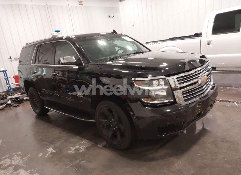 2017 Chevrolet Tahoe PREMIER (VIN 1GNSKCKC8HR156040) main photo