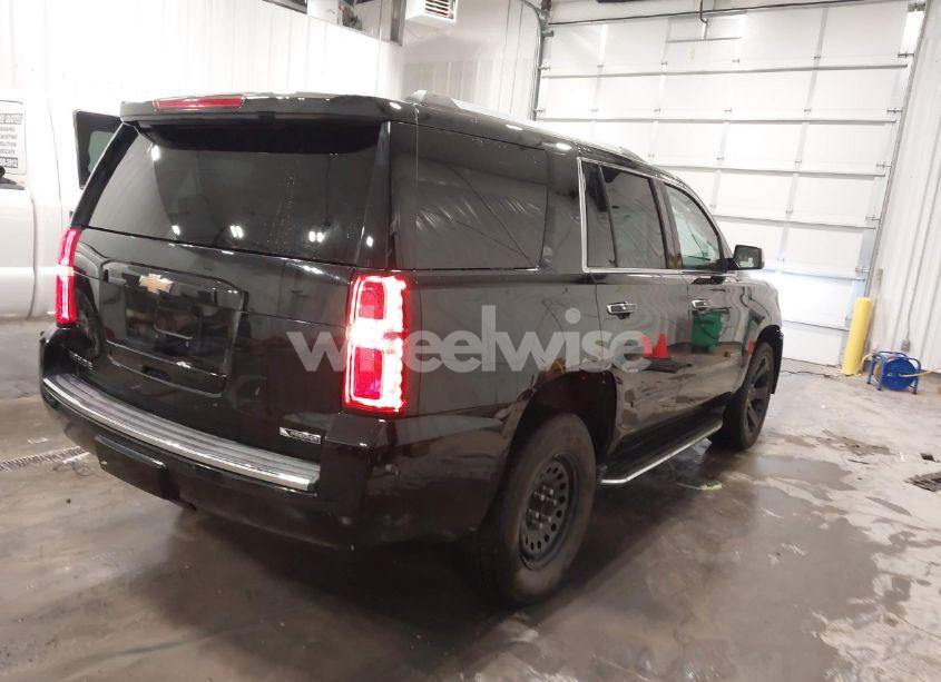 Photo 4 of 2017 Chevrolet Tahoe PREMIER (VIN 1GNSKCKC8HR156040)