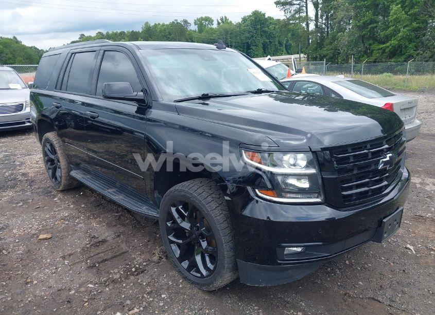 2018 Chevrolet Tahoe K1500 PREMIER (VIN 1GNSKCKC8JR140264) main photo