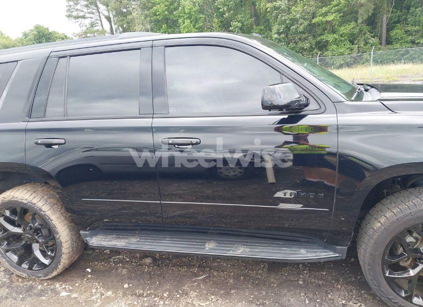 Photo 13 of 2018 Chevrolet Tahoe K1500 PREMIER (VIN 1GNSKCKC8JR140264)