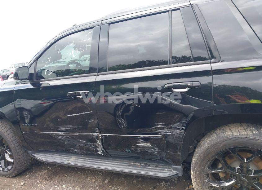 Photo 14 of 2018 Chevrolet Tahoe K1500 PREMIER (VIN 1GNSKCKC8JR140264)