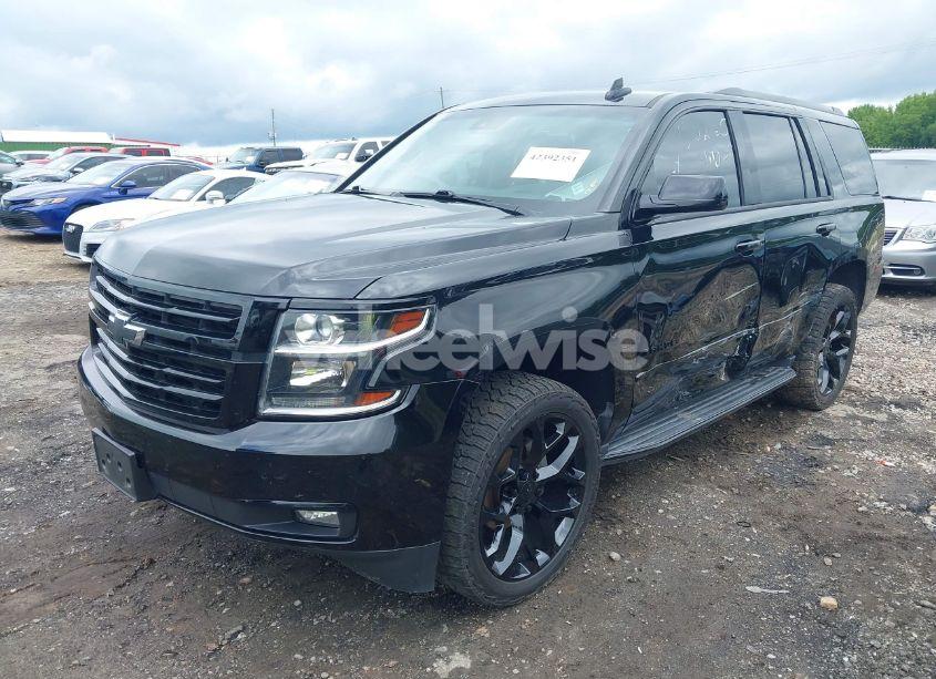 Photo 2 of 2018 Chevrolet Tahoe K1500 PREMIER (VIN 1GNSKCKC8JR140264)