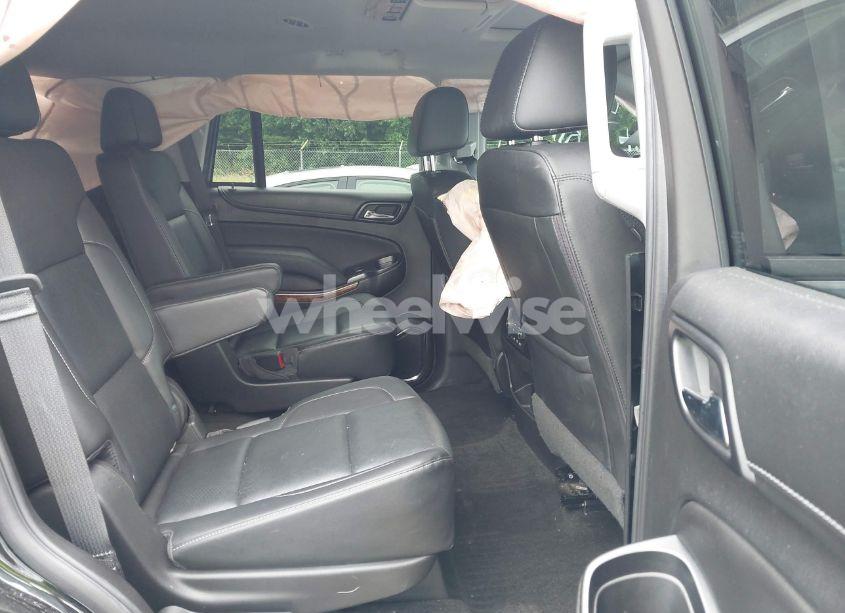 Photo 8 of 2018 Chevrolet Tahoe K1500 PREMIER (VIN 1GNSKCKC8JR140264)