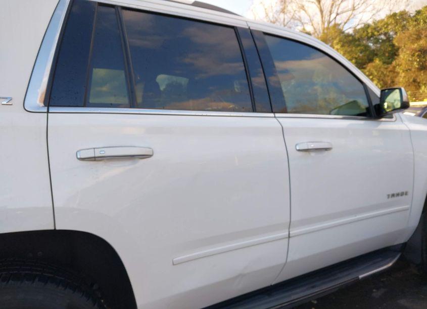 Photo 13 of 2016 Chevrolet Tahoe LTZ (VIN 1GNSKCKC9GR412037)