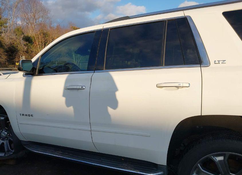 Photo 14 of 2016 Chevrolet Tahoe LTZ (VIN 1GNSKCKC9GR412037)