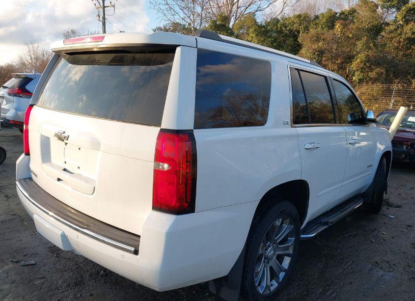 Photo 4 of 2016 Chevrolet Tahoe LTZ (VIN 1GNSKCKC9GR412037)