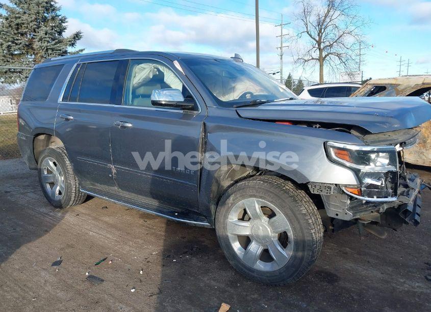 2020 Chevrolet Tahoe 4WD PREMIER (VIN 1GNSKCKC9LR100343) main photo