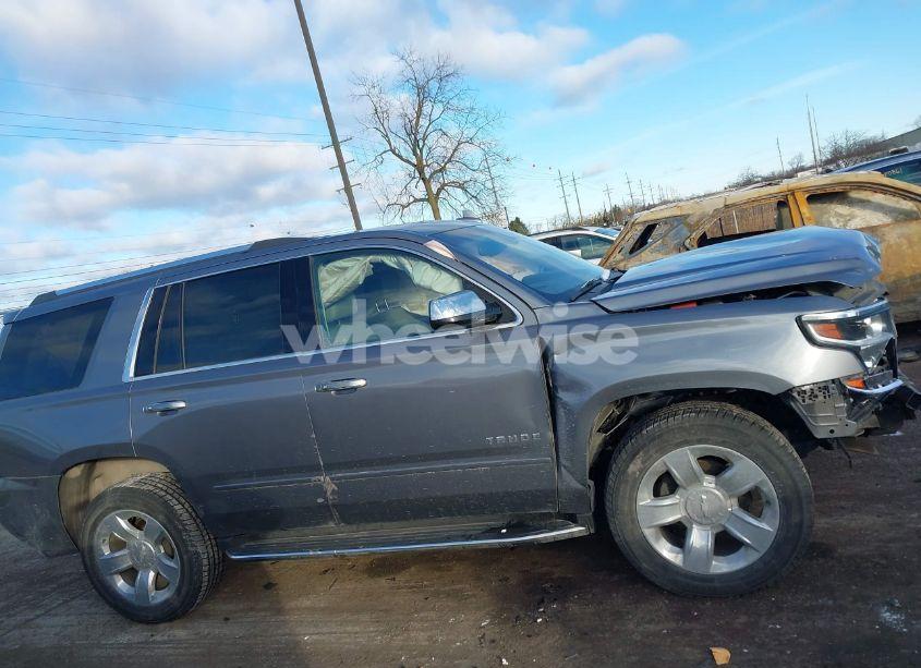 Photo 13 of 2020 Chevrolet Tahoe 4WD PREMIER (VIN 1GNSKCKC9LR100343)