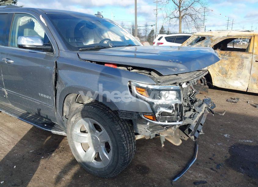Photo 6 of 2020 Chevrolet Tahoe 4WD PREMIER (VIN 1GNSKCKC9LR100343)