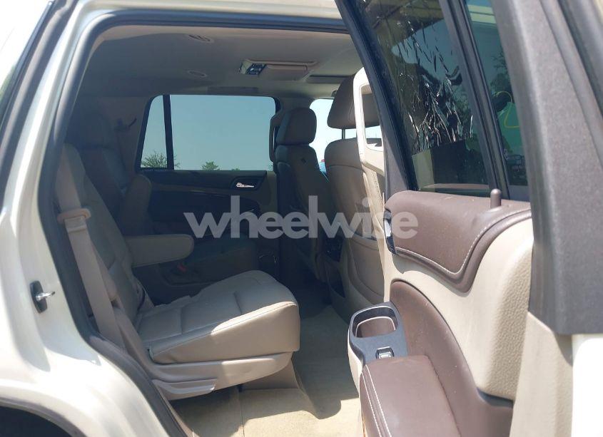 Photo 8 of 2015 Chevrolet Tahoe LTZ (VIN 1GNSKCKCXFR717576)