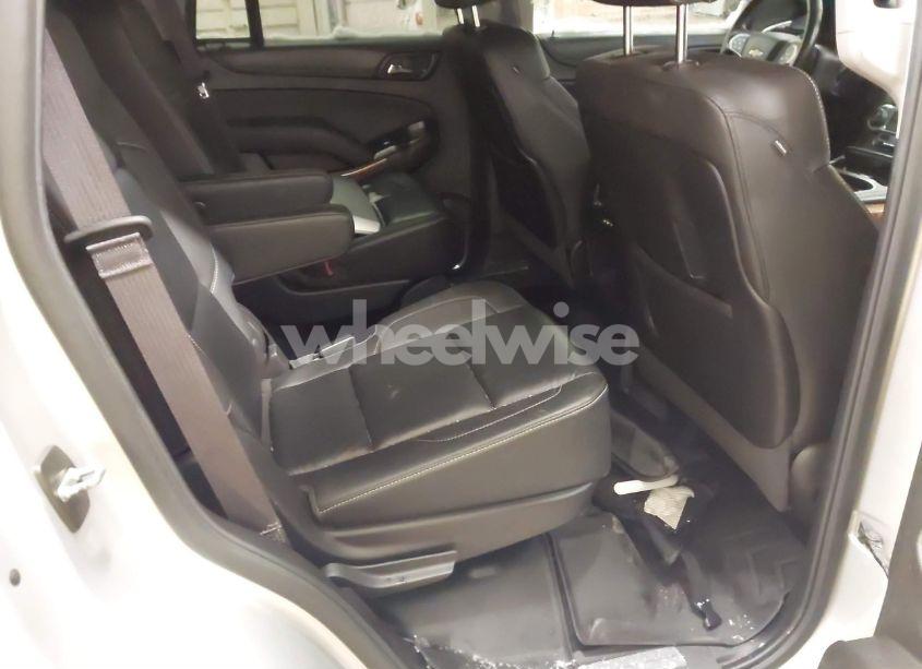 Photo 8 of 2016 Chevrolet Tahoe LTZ (VIN 1GNSKCKCXGR284827)