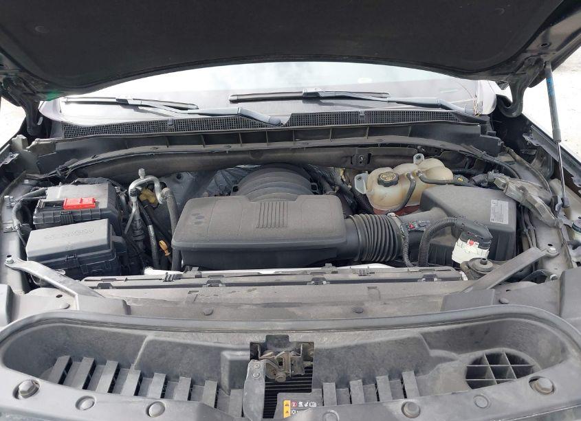 Photo 10 of 2021 Chevrolet Suburban 4WD LT (VIN 1GNSKCKD2MR261997)