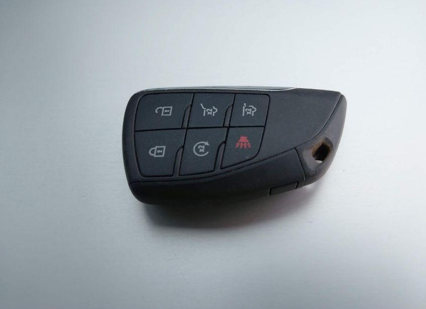 Photo 11 of 2021 Chevrolet Suburban 4WD LT (VIN 1GNSKCKD2MR261997)