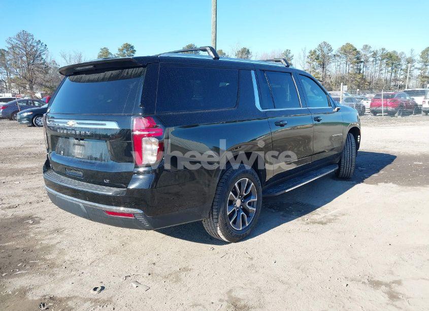Photo 4 of 2021 Chevrolet Suburban 4WD LT (VIN 1GNSKCKD3MR367777)