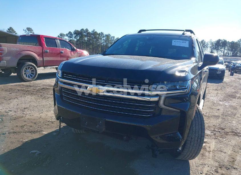 Photo 6 of 2021 Chevrolet Suburban 4WD LT (VIN 1GNSKCKD3MR367777)