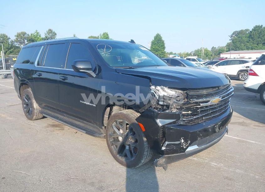 2023 Chevrolet Suburban 4WD LT (VIN 1GNSKCKD4PR250410) main photo