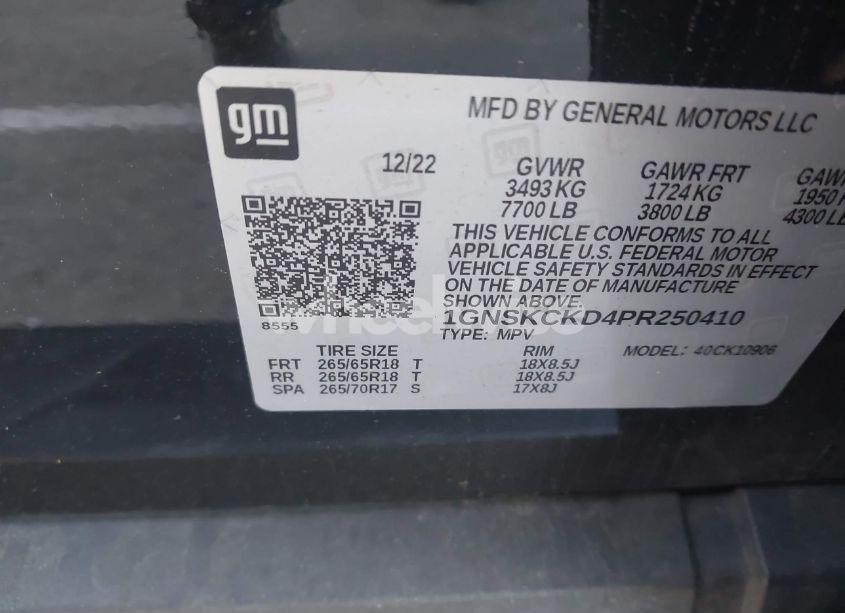 Photo 9 of 2023 Chevrolet Suburban 4WD LT (VIN 1GNSKCKD4PR250410)