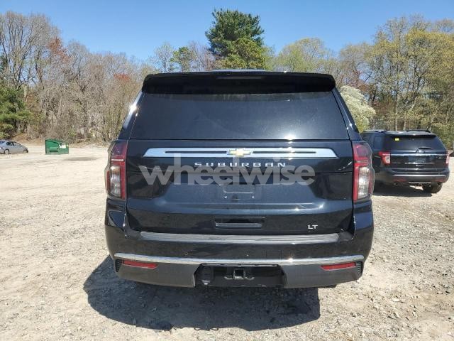 Photo 2 of 2024 CHEVROLET SUBURBAN K1500 LT (VIN 1GNSKCKD4RR247686)