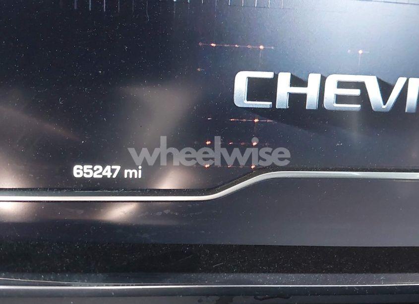 Photo 7 of 2022 Chevrolet Suburban 4WD LT (VIN 1GNSKCKD5NR245634)