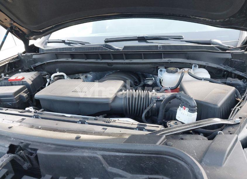 Photo 10 of 2024 Chevrolet Suburban 4WD LT (VIN 1GNSKCKD6RR167614)