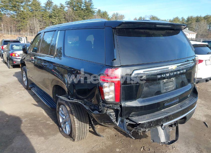 Photo 14 of 2024 Chevrolet Suburban 4WD LT (VIN 1GNSKCKD6RR167614)