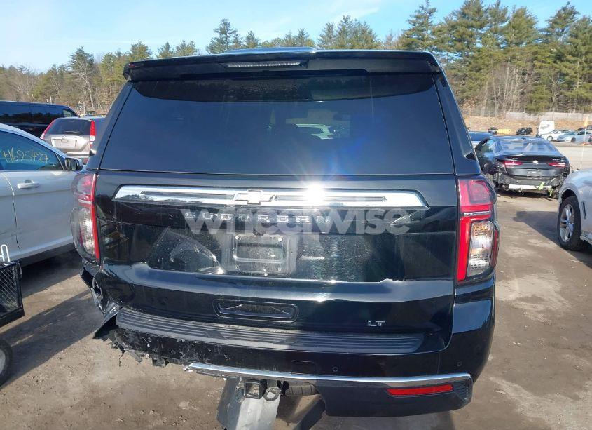 Photo 16 of 2024 Chevrolet Suburban 4WD LT (VIN 1GNSKCKD6RR167614)