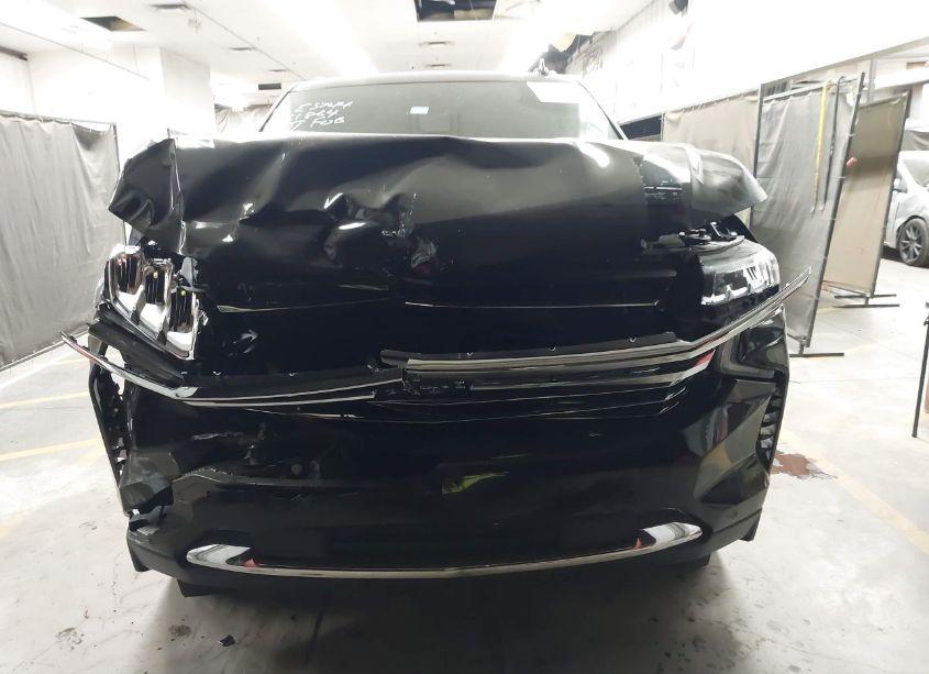 Photo 12 of 2024 Chevrolet Suburban 4WD LT (VIN 1GNSKCKD9RR194189)