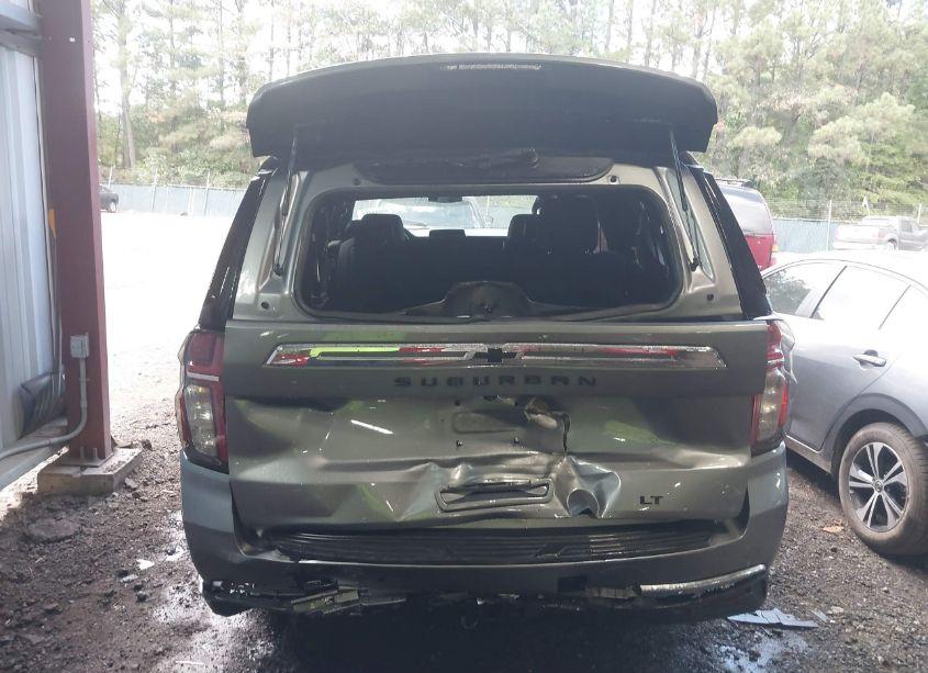 Photo 16 of 2022 Chevrolet Suburban 4WD LT (VIN 1GNSKCKDXNR197080)