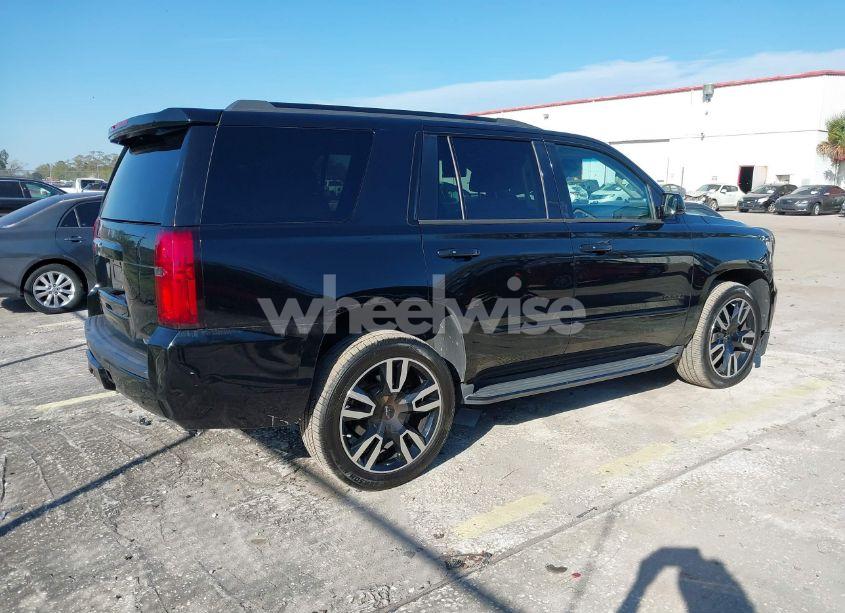 Photo 4 of 2018 Chevrolet Tahoe PREMIER (VIN 1GNSKCKJ3JR189371)