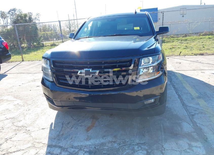 Photo 6 of 2018 Chevrolet Tahoe PREMIER (VIN 1GNSKCKJ3JR189371)