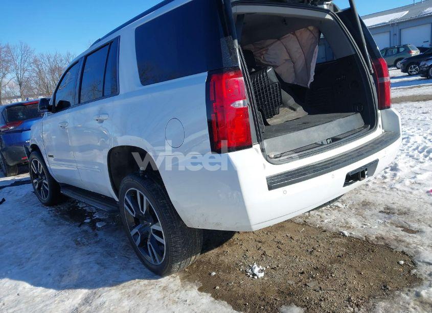 Photo 3 of 2018 Chevrolet Tahoe PREMIER (VIN 1GNSKCKJ4JR215136)