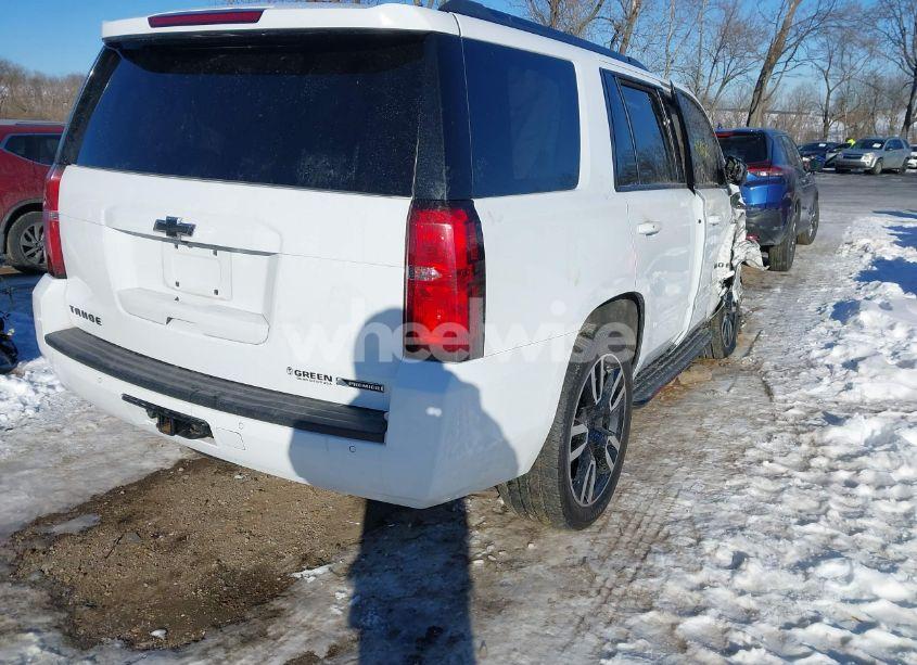 Photo 4 of 2018 Chevrolet Tahoe PREMIER (VIN 1GNSKCKJ4JR215136)