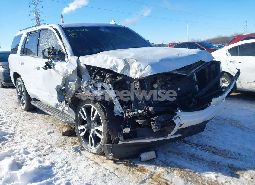 Photo 6 of 2018 Chevrolet Tahoe PREMIER (VIN 1GNSKCKJ4JR215136)