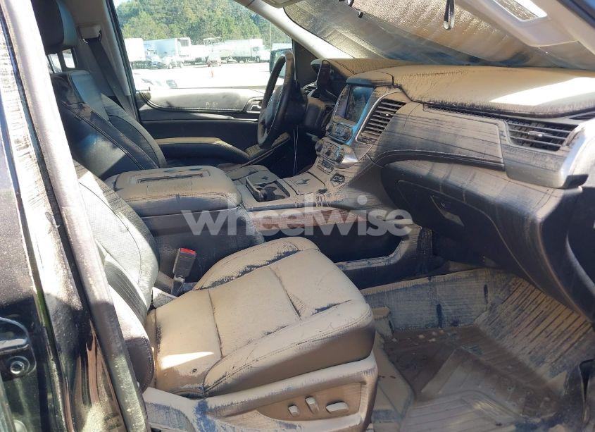 Photo 5 of 2020 Chevrolet Tahoe 4WD PREMIER (VIN 1GNSKCKJ4LR300528)