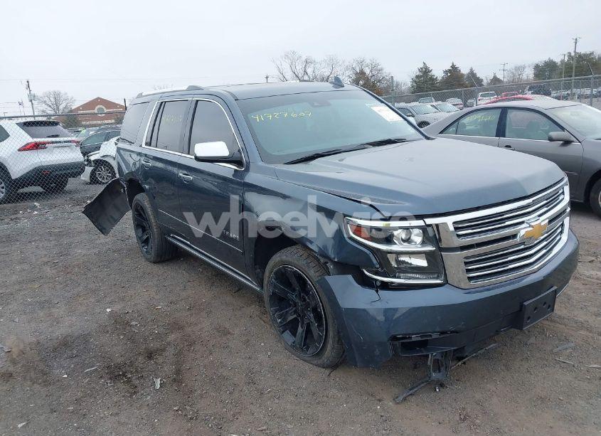 2020 Chevrolet Tahoe 4WD PREMIER (VIN 1GNSKCKJ6LR179033) main photo