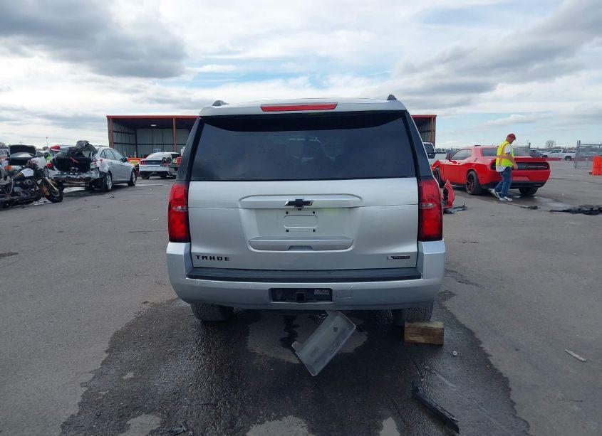 Photo 17 of 2018 Chevrolet Tahoe PREMIER (VIN 1GNSKCKJXJR179386)