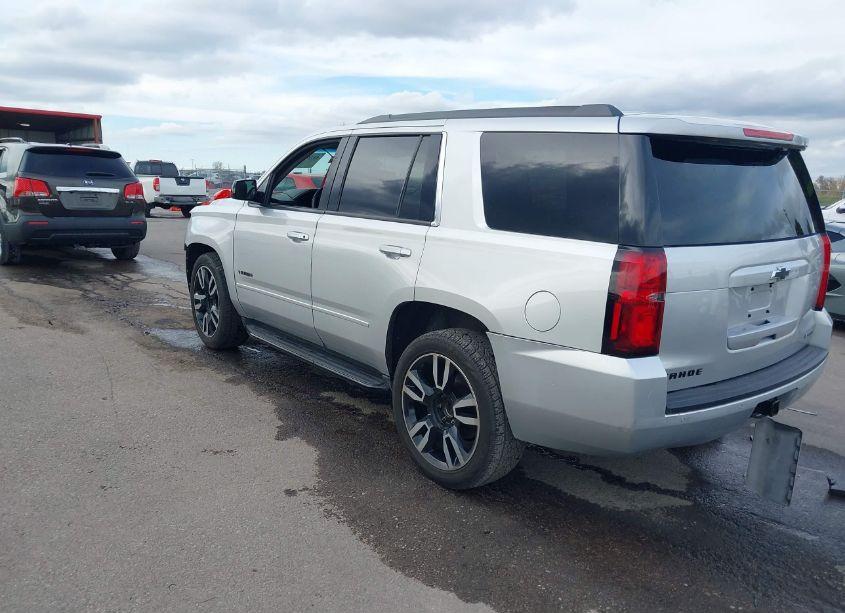 Photo 3 of 2018 Chevrolet Tahoe PREMIER (VIN 1GNSKCKJXJR179386)