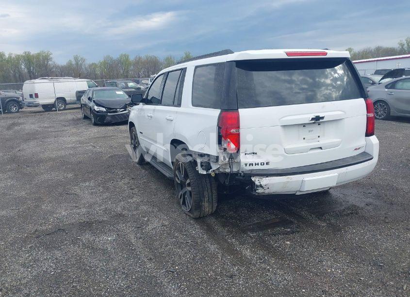 Photo 3 of 2019 Chevrolet Tahoe PREMIER (VIN 1GNSKCKJXKR338215)