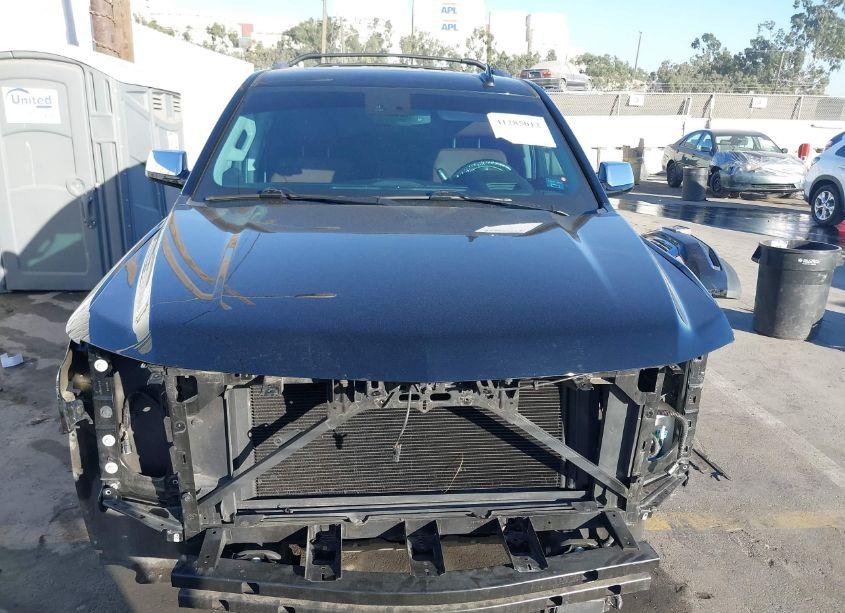 Photo 13 of 2020 Chevrolet Tahoe 4WD PREMIER (VIN 1GNSKCKJXLR187698)