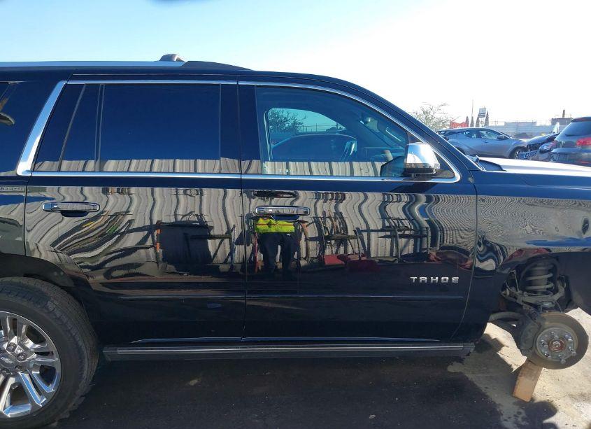 Photo 14 of 2020 Chevrolet Tahoe 4WD PREMIER (VIN 1GNSKCKJXLR187698)