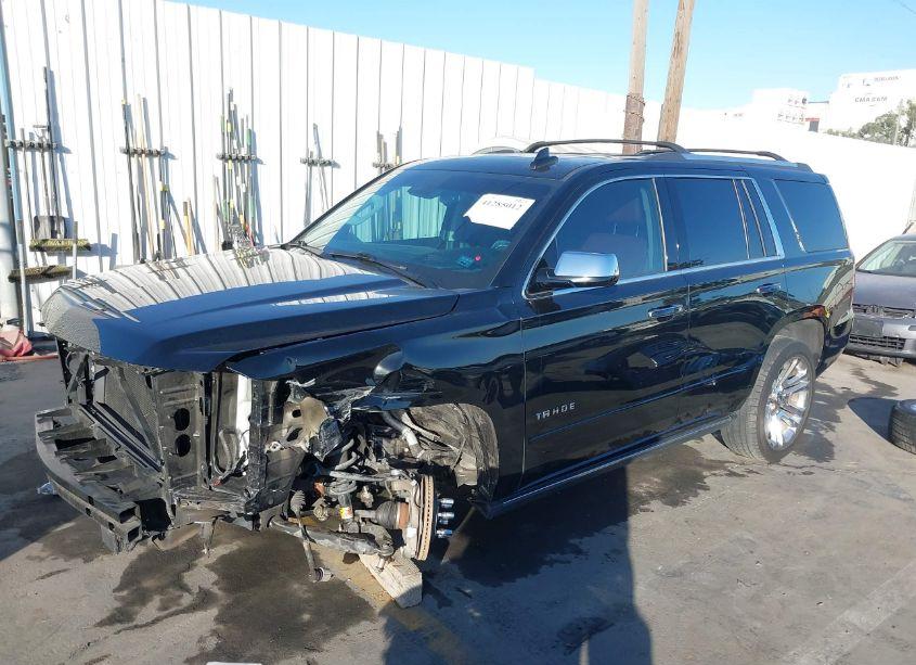 Photo 2 of 2020 Chevrolet Tahoe 4WD PREMIER (VIN 1GNSKCKJXLR187698)