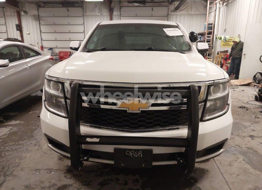Photo 12 of 2018 Chevrolet Tahoe COMMERCIAL FLEET (VIN 1GNSKDEC1JR240868)