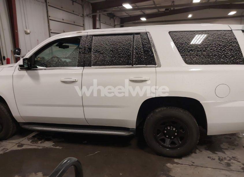 Photo 14 of 2018 Chevrolet Tahoe COMMERCIAL FLEET (VIN 1GNSKDEC1JR240868)