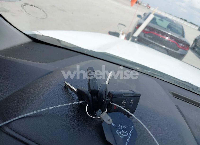 Photo 11 of 2018 Chevrolet Tahoe COMMERCIAL FLEET (VIN 1GNSKDEC1JR242328)