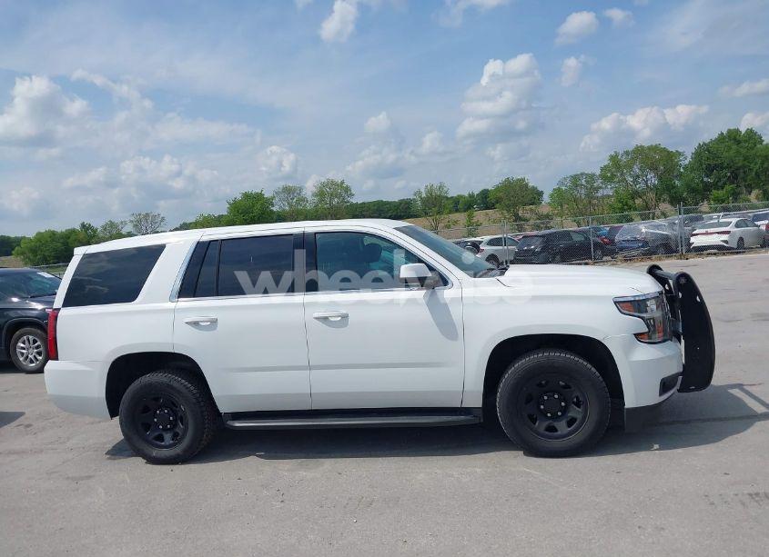 Photo 13 of 2018 Chevrolet Tahoe COMMERCIAL FLEET (VIN 1GNSKDEC1JR242328)